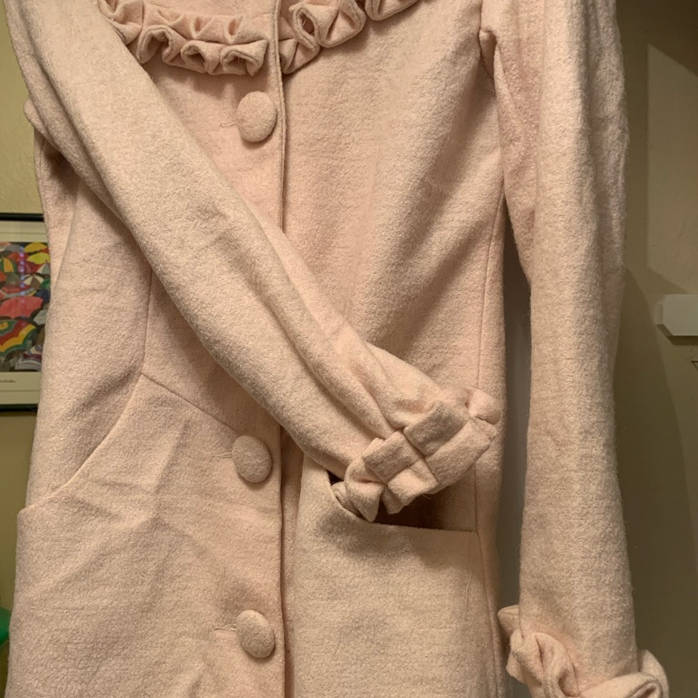 fes collection, Pale pink coat ,always unique never ordinary 2-Look amazing.